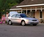 Ford Taurus 2000 года